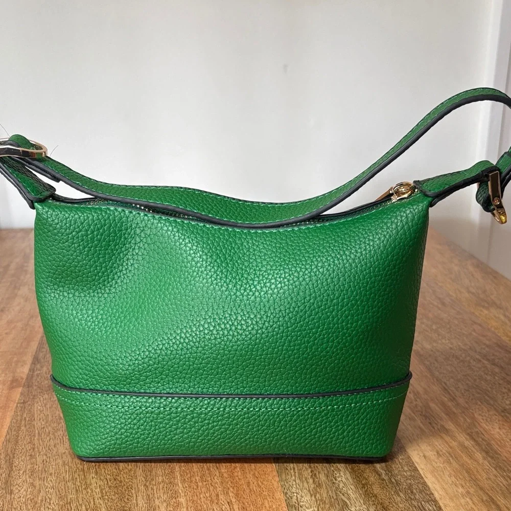 Unbranded Kelly Green ManMade Materials Small Handbag